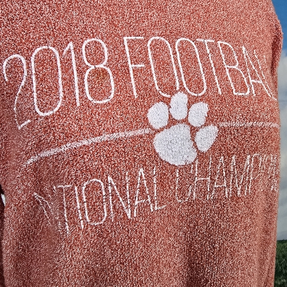 PRESSBOX | CLEMSON TIGERS TEXTURED KNIT TERRY CREW NECK PULLOVER SWEATER - Picture 14 of 16